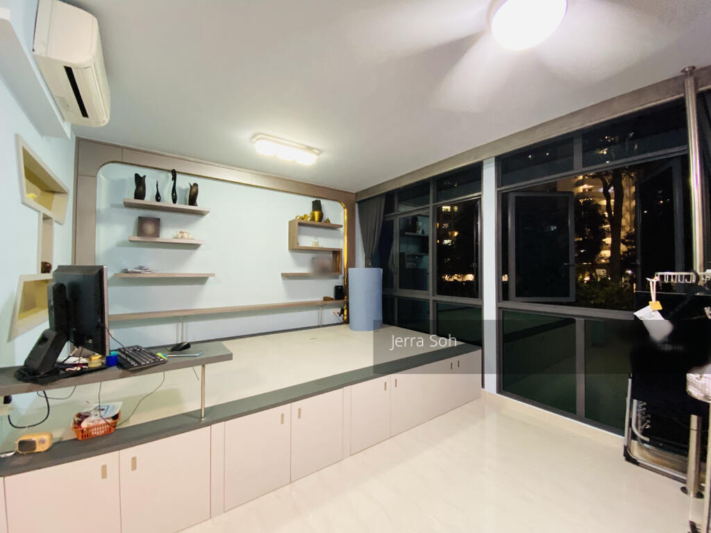 Symphony Suites (D27), Condominium #282335431